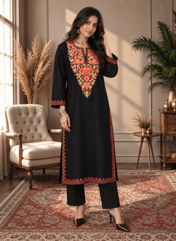 Black Kashmiri Aari Embroidered Kurta